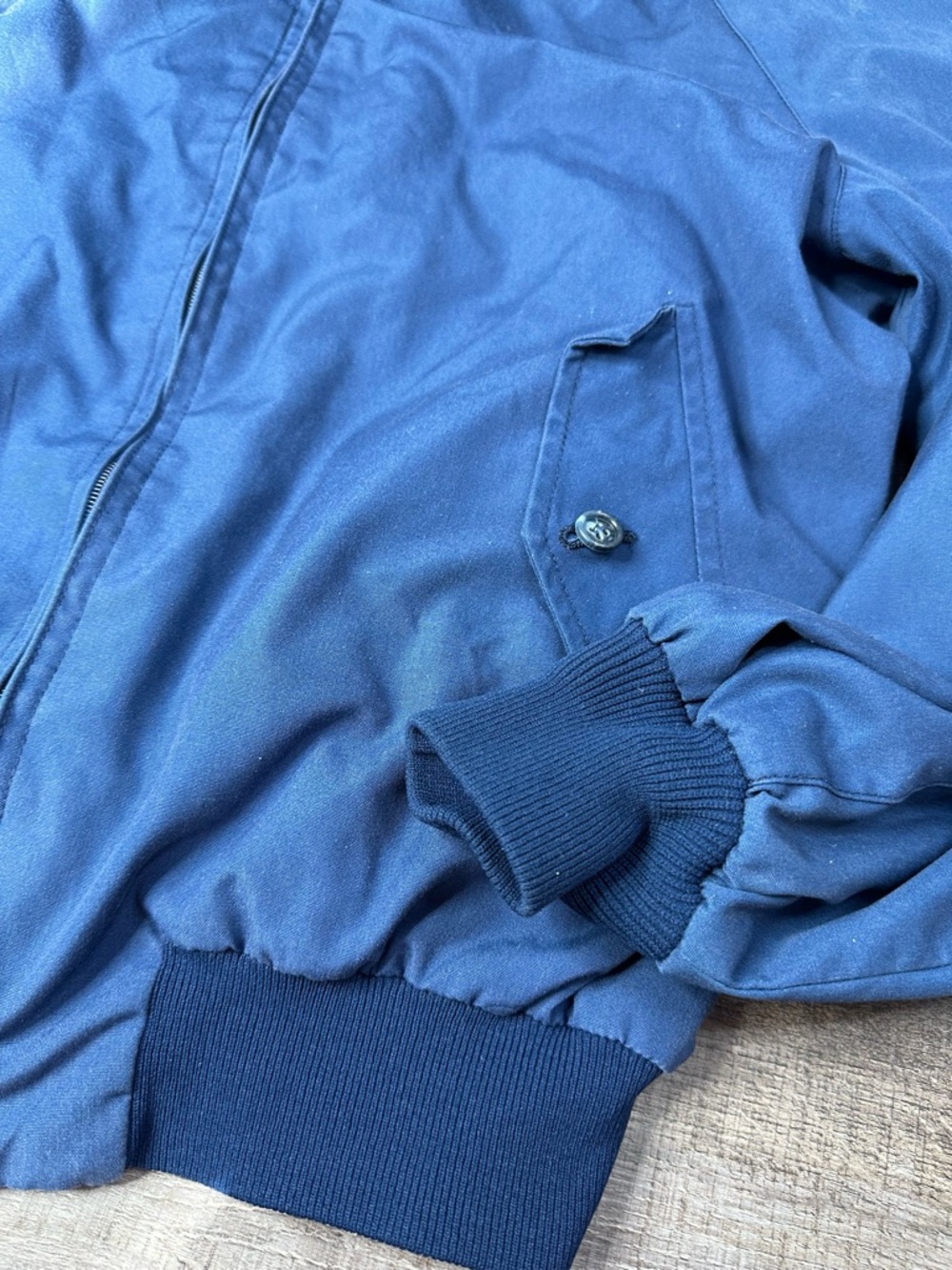 Vintage Baracuta Navy Bomber Jacket with Tartan Lining Button Collar Men’s 40R - Picture 3 of 16